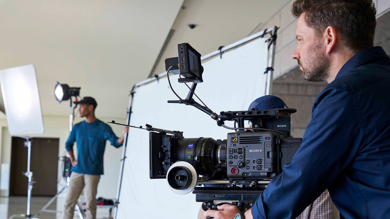 Sony launches first-ever Digital Imaging Scene Tradeshow